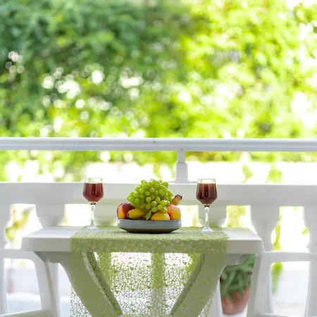 Neraida * Tsilivi (Zakynthos)