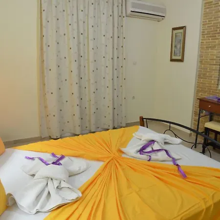 Neraida Tsilivi (Zakynthos)