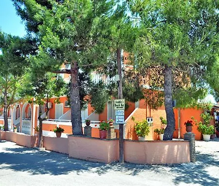 Neraida * Tsilivi (Zakynthos)